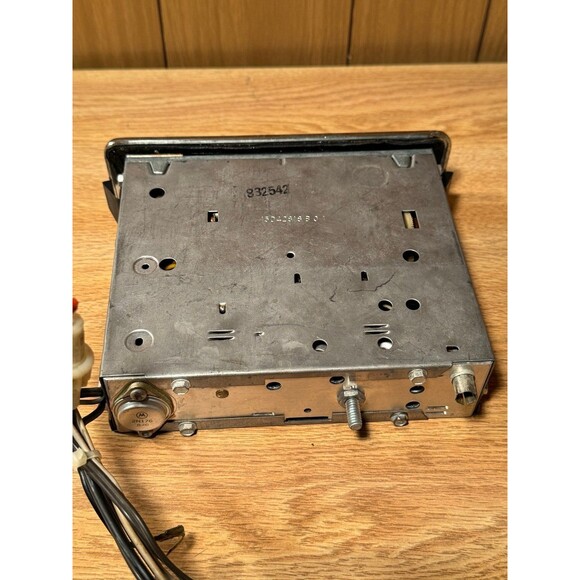 Vintage Volkswagen VW Beetle Bus SAPPHIRE IX Car Transistor Radio Stereo Tested - Picture 10 of 11